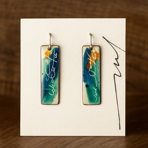 Pendientes esmalte de Mario López